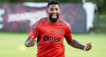 Em fim de contrato no Flamengo, Rodinei é elogiado por Dorival Júnior