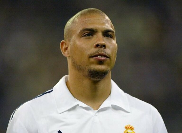 Ex-técnico do Real Madrid critica Ronaldo: “Gostava muito de festas e mulheres”