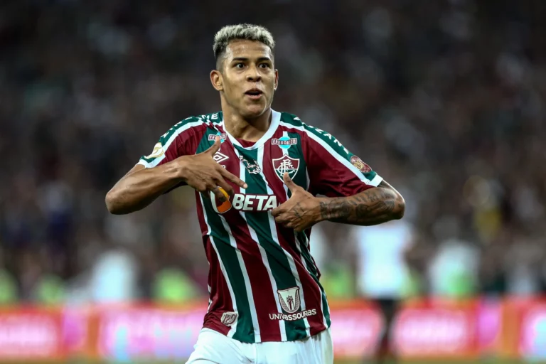 Fluminense encaminha venda de Matheus Martins para Udinese