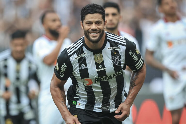 Atlético-MG prepara lançamento de camisa com o tema “Galo de Ouro, a Seleção do Povo” e coleção em homenagem a Hulk
