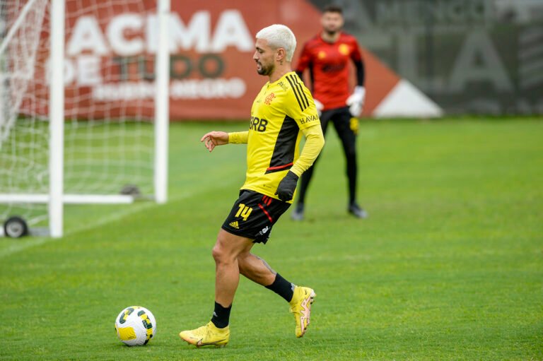 Arrascaeta pode ser poupado nas próximas partidas do Flamengo