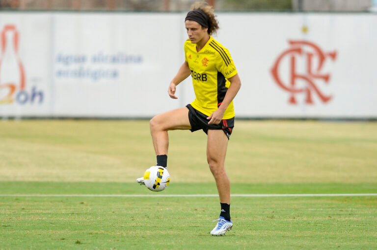 David Luiz dá conselho ‘curioso’ para jovens do Flamengo