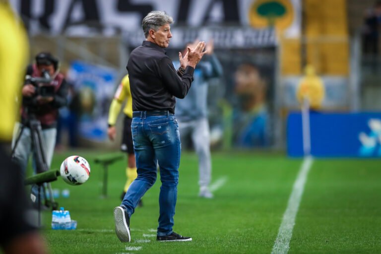 Renato Portaluppi revela desejo de permanecer no Grêmio e se declara: “É o clube do meu coração”