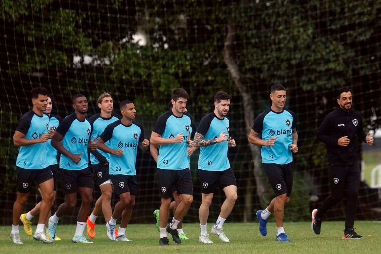 Veja a provável escalação do Botafogo para enfrentar o São Paulo