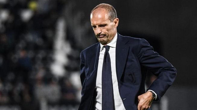 Dirigente volta a afirmar confiança no trabalho de Massimiliano Allegri na Juventus