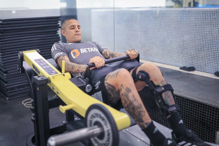 Arana, Pedrinho, Hulk: confira a situação dos lesionados do Atlético-MG