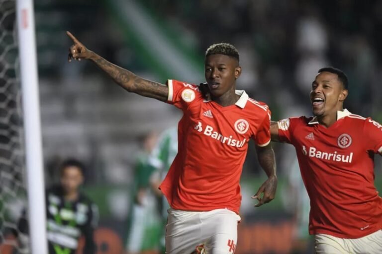 Vitão recebe sondagem de time português