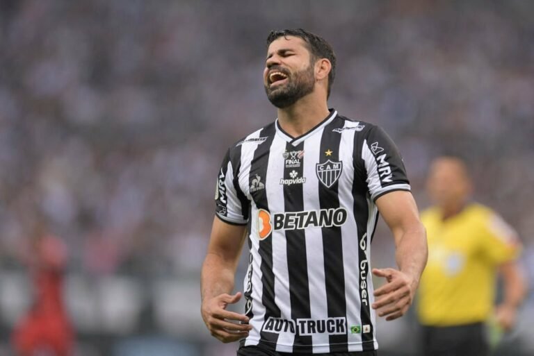 Após assinar contrato, Diego Costa quase ‘furou’ com o Atlético-MG