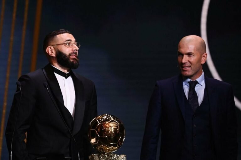Zidane acredita que Benzema é o melhor atacante da história da França