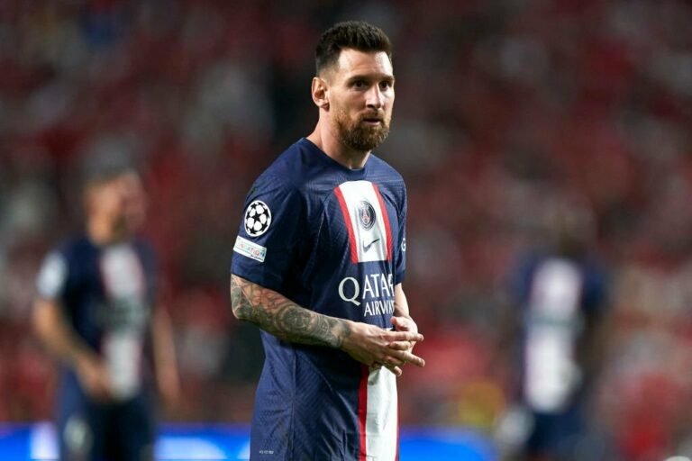 Messi terá que aceitar exigências para retornar ao Barcelona