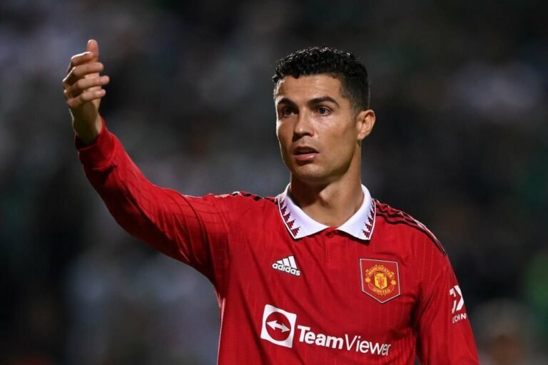 Após entrevista, Cristiano Ronaldo não jogará mais no Manchester United