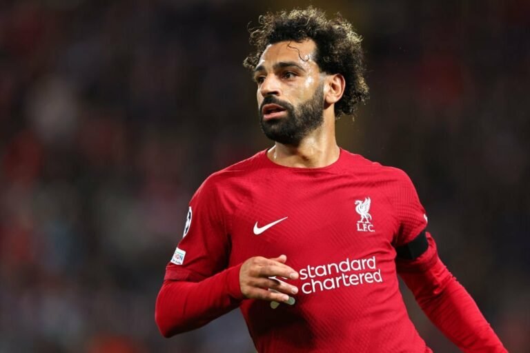 PSG reativa interesse por Salah para substituir Mbappé