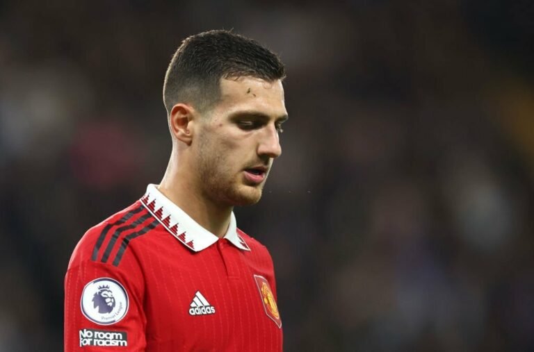 Real Madrid monitora situação de Diogo Dalot