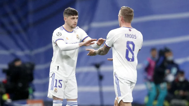 Kroos rasga elogios para Valverde: “Top 3 do mundo atualmente”