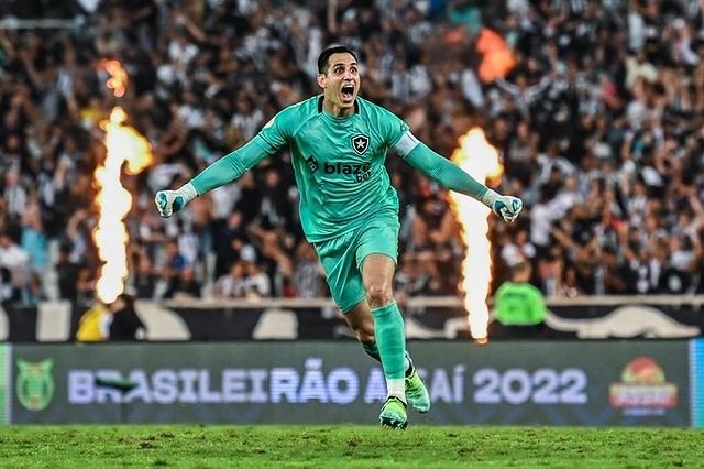 São Paulo monitora situação de Gatito Fernández