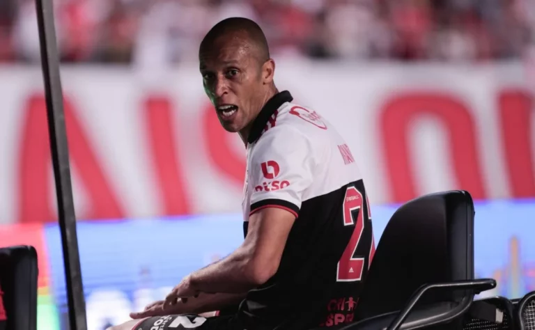 Miranda avalia futuro após São Paulo demonstrar interesse em renovar