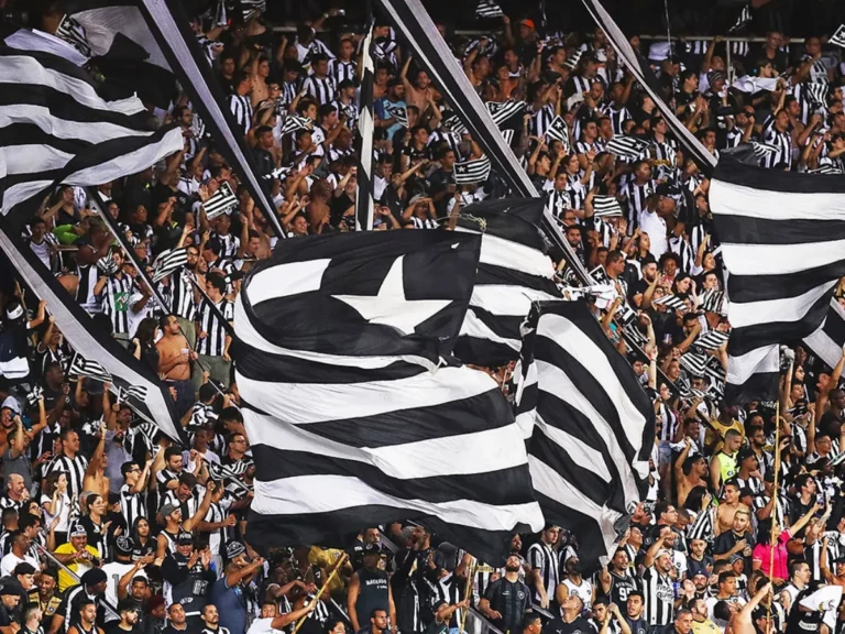 Botafogo divulga nova parcial de ingressos comercializados para duelo contra o Internacional