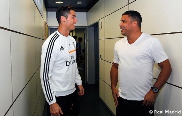 Ronaldo Fenômeno cita melhores jogadores da história e ignora Cristiano Ronaldo