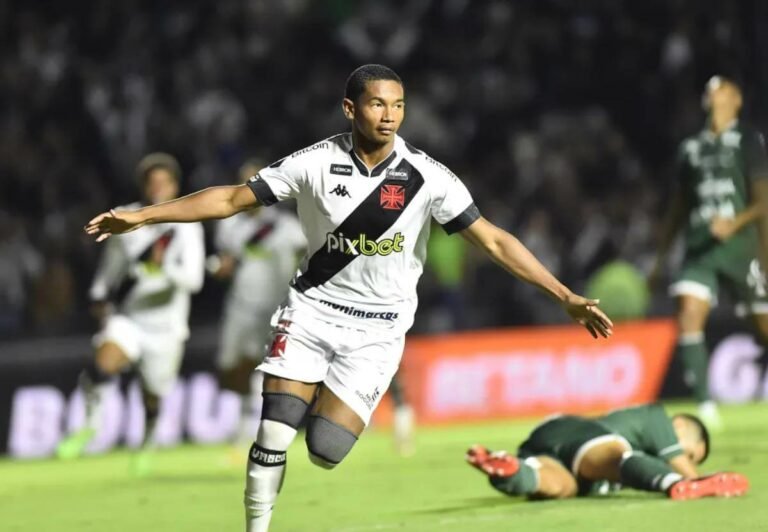 Newcastle pode desembolsar ‘bolada’ para contratar joia do Vasco