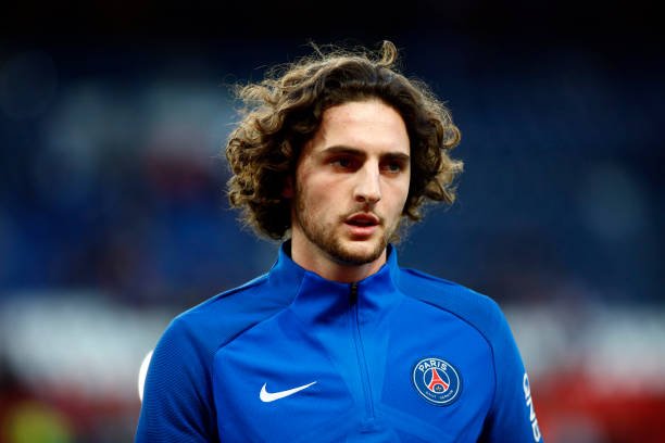 PSG estuda mercado e quer repatriar Rabiot de graça