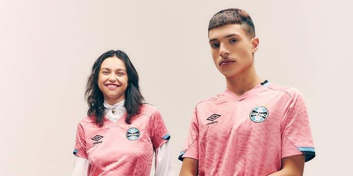 Presidente revela se Grêmio usará camisa rosa contra o CSA