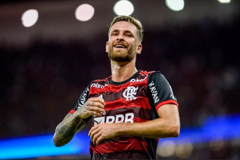 Léo Pereira fala sobre chegada de Tite ao Flamengo: “Esperança renovada”
