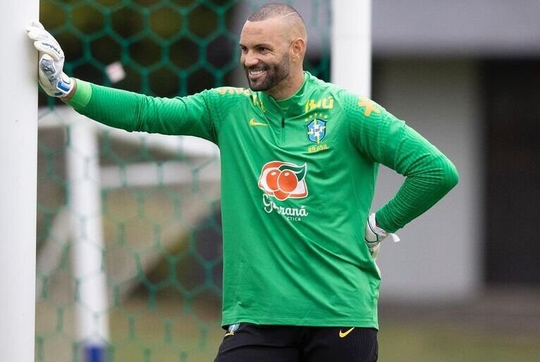 Weverton quebra jejum do Palmeiras que não tinha um jogador em campo pelo Brasil há 20 anos