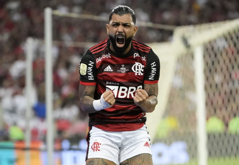 Yuri Alberto cita papel decisivo de Gabigol na final da Copa do Brasil