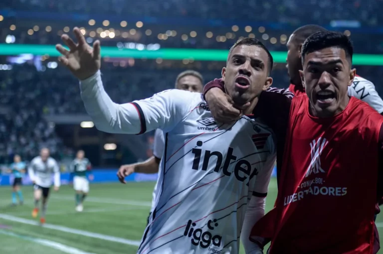 Vasco prepara oferta de até R$ 30 milhões por Terans