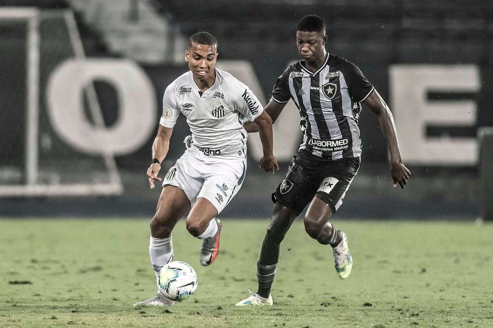 Por Libertadores, Santos aposta em péssimo aproveitamento do Botafogo como mandante