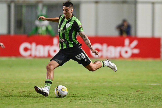 América-MG informa que não renovará com Índio Ramírez e Luan Patrick