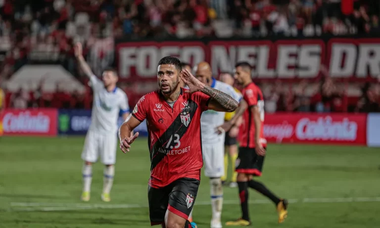 Proposta não agrada e São Paulo se distancia de Wellington Rato