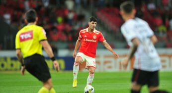 Clube italiano negocia a contratação do volante Johnny