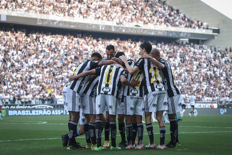 Atlético-MG tem reunião decisiva e decidirá futuro treinador nesta sexta