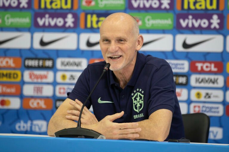 Ídolo brasileiro Taffarel fala sobre Alisson e elogia o camisa 1