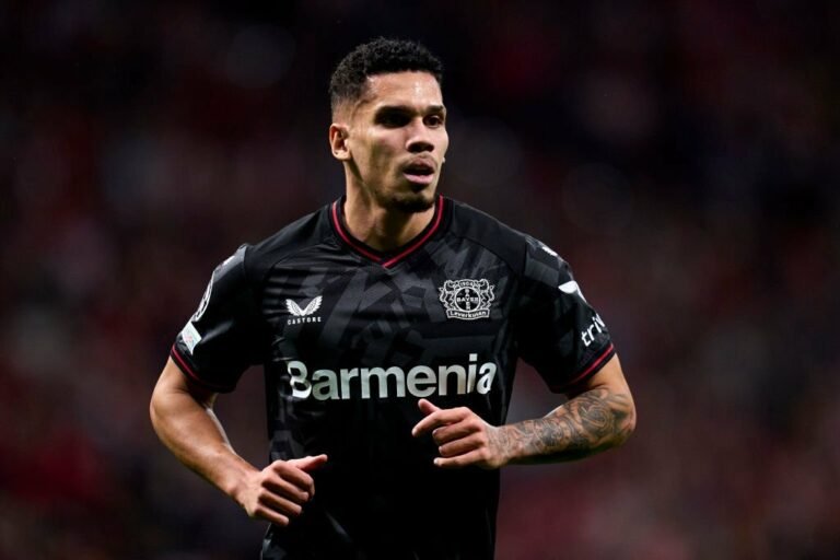 Paulinho escolhe Palmeiras no lugar do Atlético-MG, afirma jornal alemão