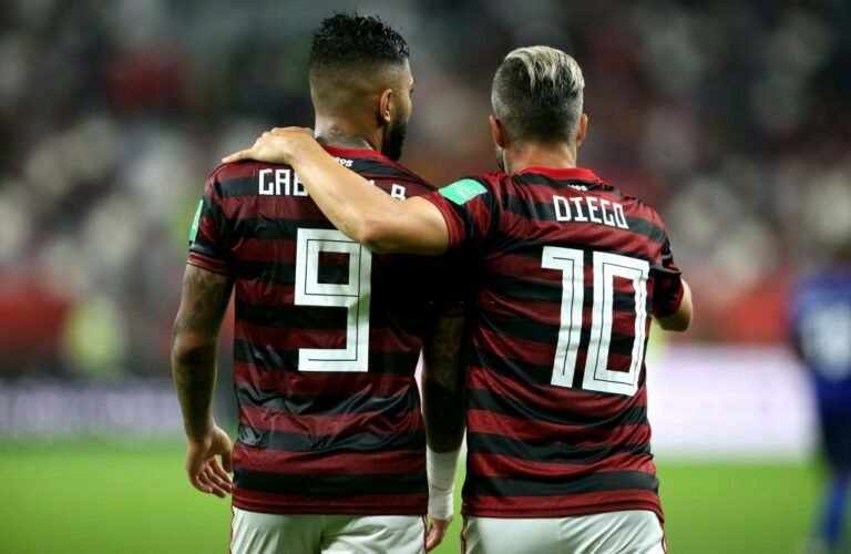 Flamengo se movimenta internamente para que Gabi herde a camisa 10 de Diego