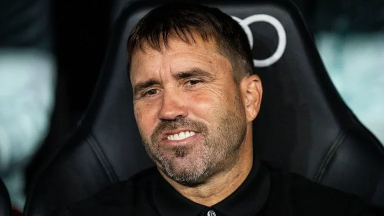 Eduardo Coudet está disposto a ouvir proposta do Atlético-MG