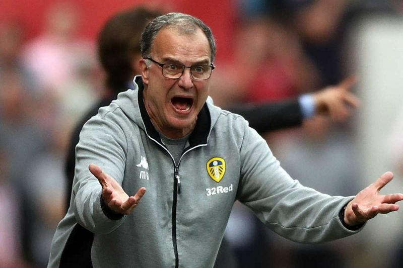 Após deixar o Leeds, Marcelo Bielsa negocia retorno à Premier League