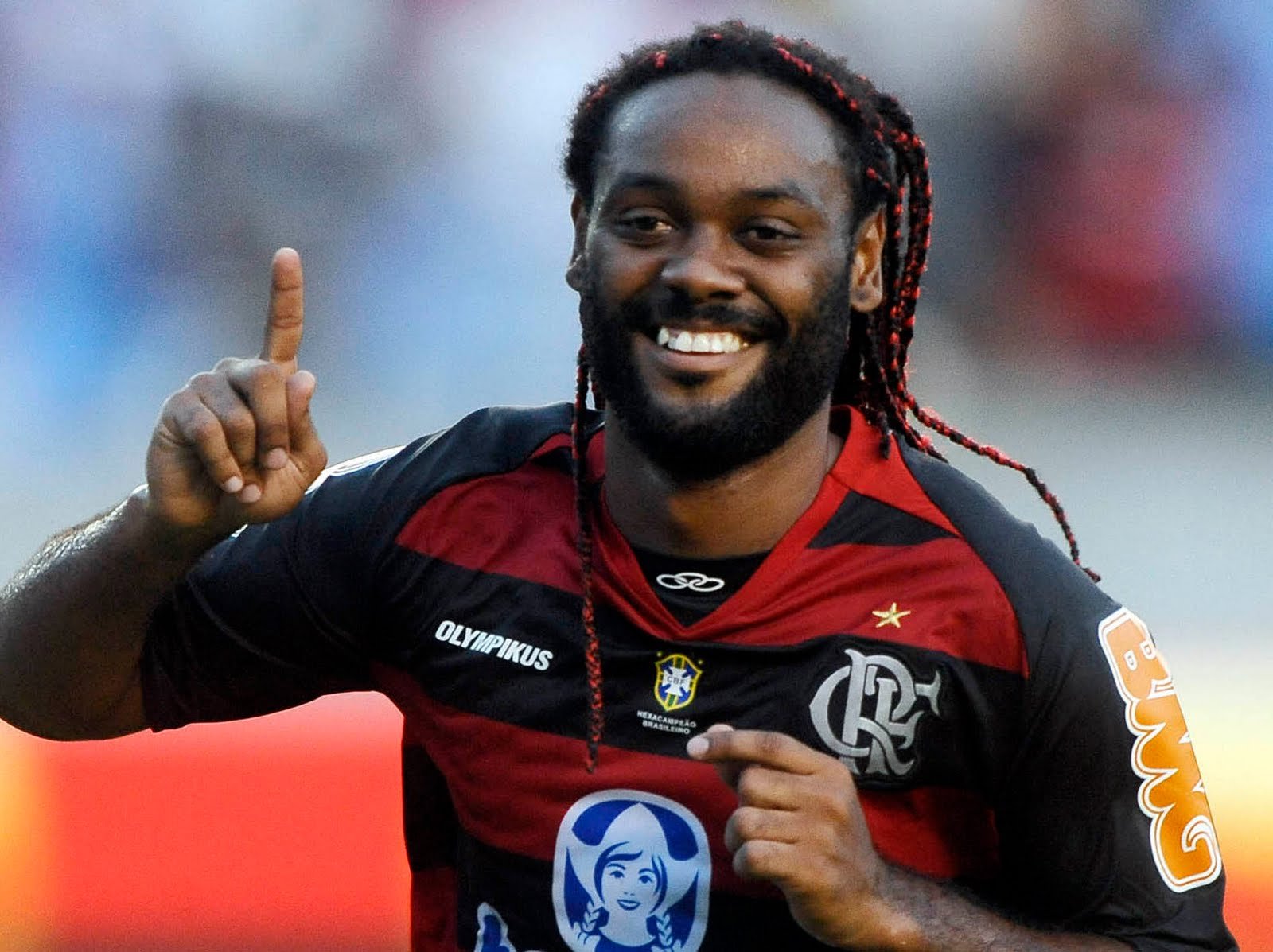 vagner love - artilheiro do flamengo, feito a lápis.. + sca…