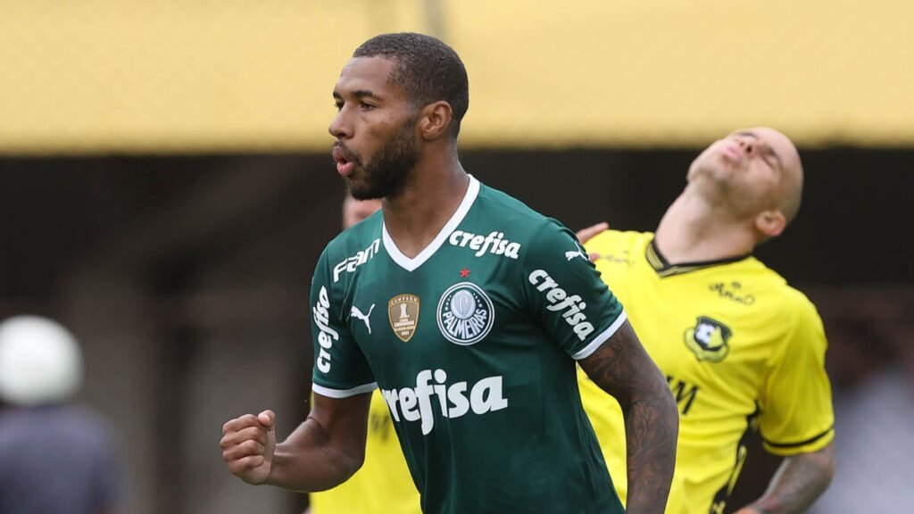 Bahia inicia negociações para contratar Wesley, do Palmeiras