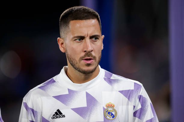 Sem espaço no Real Madrid, Hazard aparece na mira de clube inglês