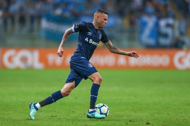 Renato Portaluppi fala sobre possível retorno de Luan ao Grêmio: “Isso teria que ver com a diretoria”