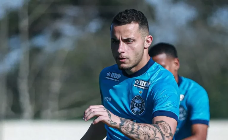 Internacional define o seu primeiro reforço para 2023