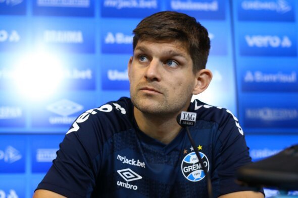 Renovação de Kannemann com o Grêmio será definida em breve