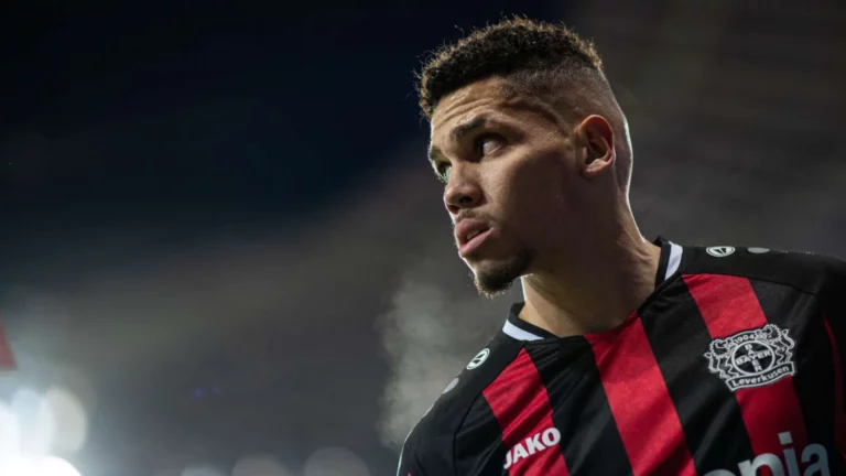 Atlético-MG monta operação para contar com Paulinho em janeiro de 2023