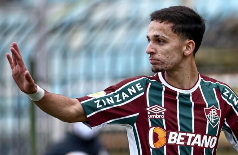 Bahia faz proposta pelo meia-atacante Biel, do Fluminense