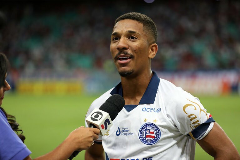 Cruzeiro tem negociações avançadas com Matheus Davó, do Corinthians, diz jornalista