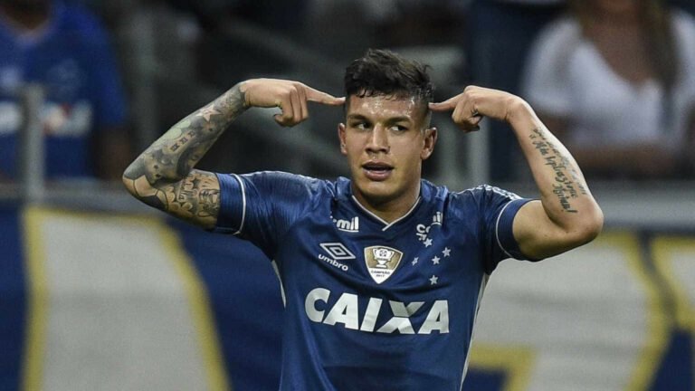 Cruzeiro encaminha a contratação de Lucas Romero, do Independiente; veja valores
