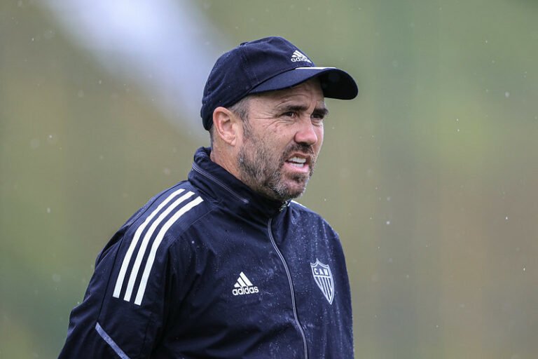 Atlético-MG planeja a chegada de novos reforços antes do ano novo